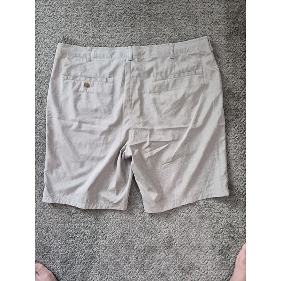 Ben Hogan Performance Mens Golf Shorts Size 42 Khaki Flat Front - Picture 2 of 3